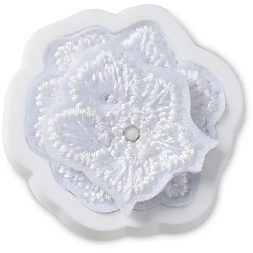 Jibbitz Crocs Elegant White Floral 1