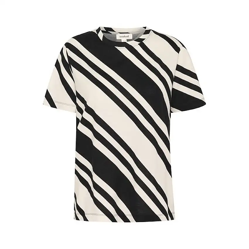 T-shirt Soaked in Luxury Aeve